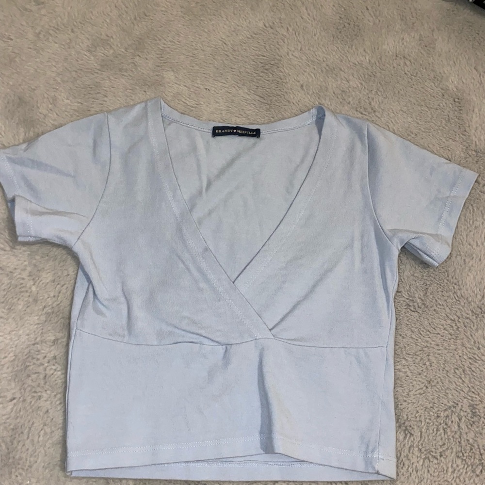 NEVER WORN BEFORE brandy melville shirt